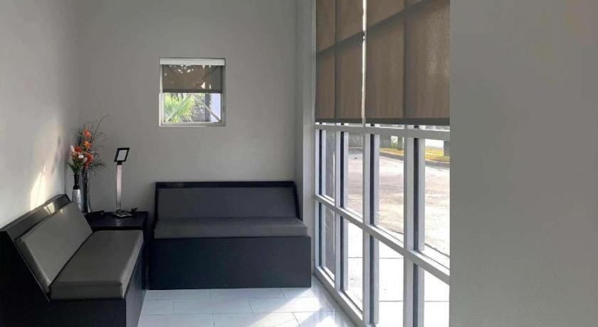 Quality Inn & Suites Near Панама Сити Бийч Екстериор снимка