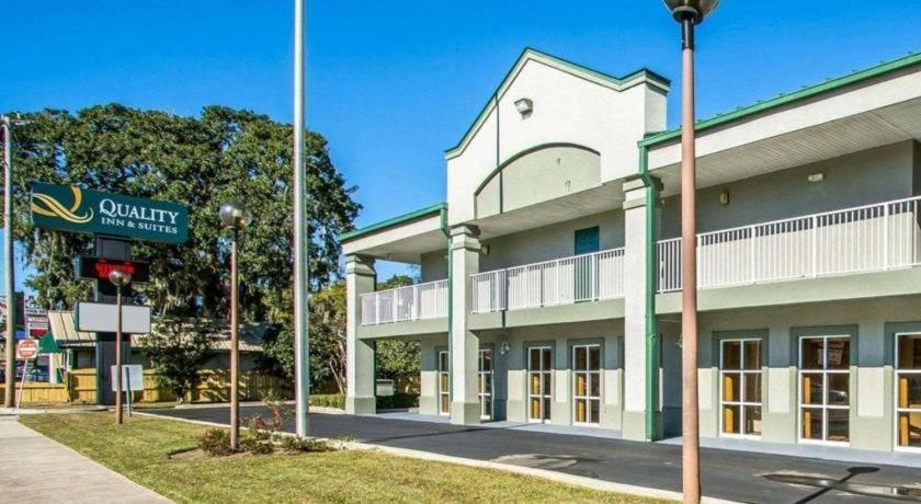 Quality Inn & Suites Near Панама Сити Бийч Екстериор снимка